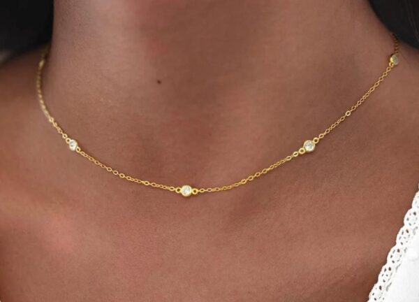 Collier Lina
